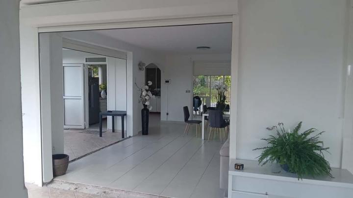 Menuiseries alu sur mesure, Guadeloupe